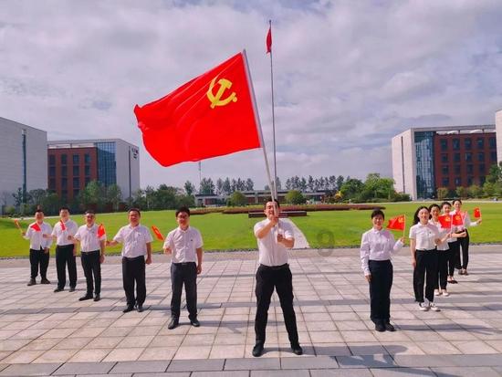 了解培养孩子自信心的方法？热门话题，参与知识星球平台