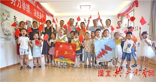 日本萌萌的小女孩有5个超可爱的小哥哥，真的超级想吸吸吸吸！